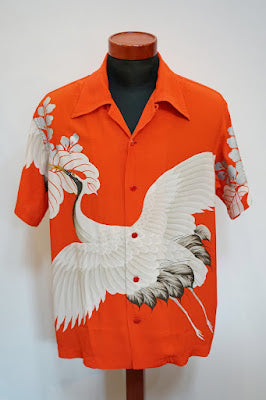 SUN SURF Special Edition (サンサーフ・スペシャルエディション)　半袖ハワイアンシャツ　SS39277　"CRANE FLY AWAY"　レッド