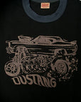 DELUXEWARE (デラックスウエア)　半袖Tシャツ　DLT-1503B　"DUSTANG"　ブラック