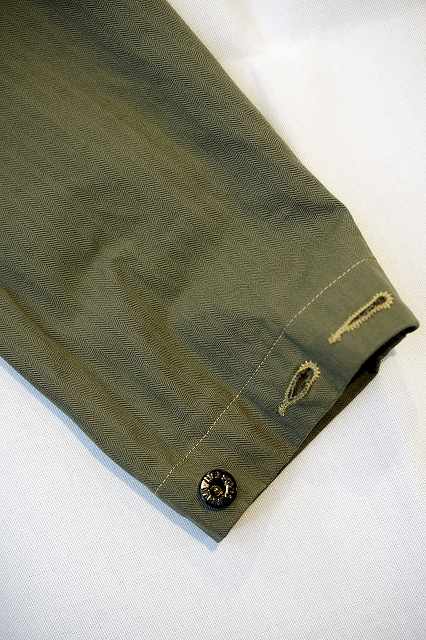 BUZZ RICKSON'S (バズリクソンズ)　ユーティリティーコート　BR15123　"U.S.M.C. M-1944 HERRINGBONE UTILITY JACKET"　オリーブ