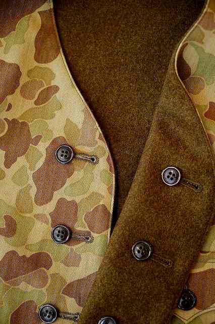 BUZZ RICKSON'S (バズリクソンズ)　リバーシブル・ミリタリーベスト　BR15161　"FROGSKIN VEST"　カモフラージュ×オリーブ