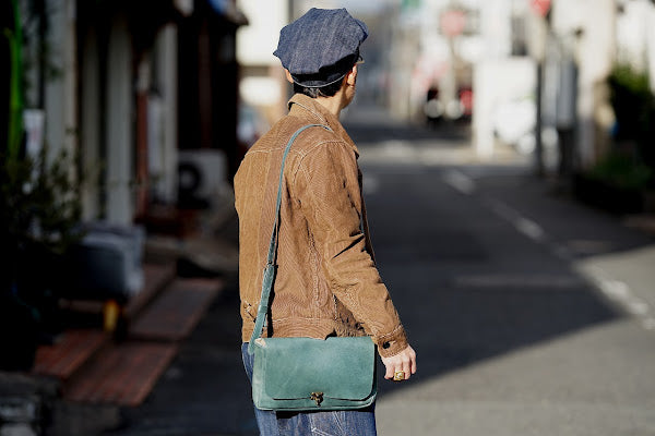 Dapper's (ダッパーズ)　ミニショルダーバッグ　1530　"Horsehide Leather Mini Shoulder Bag"　青碧ブルー