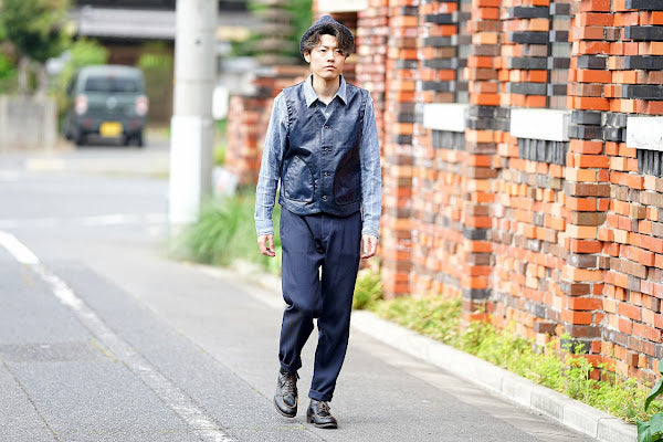 DALEE'S (ダリーズ)　レザーベスト　"Mest.C (メスト.C)"　...Horse Hide Leather Vest　ネイビー