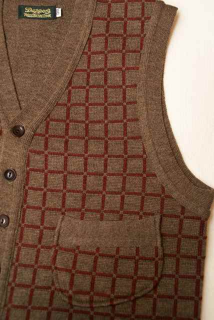 Dapper's (ダッパーズ)　ニットベスト　1215　"Classic Woolen Plaid Waistcoat"　カーキ杢/ボルドー