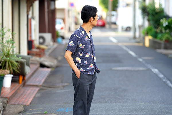 UES (ウエス)　ラマヤーナ・VネックTシャツ　65RV　ホワイト