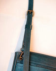 Dapper's (ダッパーズ)　ミニショルダーバッグ　1530　"Horsehide Leather Mini Shoulder Bag"　青碧ブルー