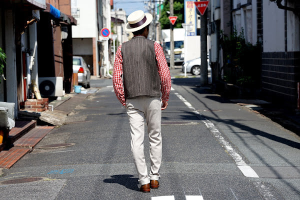 Dapper's (ダッパーズ)　クラシカルベスト　1614　"Classical Stand Collar Vest"　ブラウン・コバートストライプ