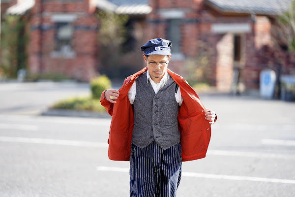 HEAD LIGHT (ヘッドライト)　ストライプデニム・オーバーオール　HD42498　"SPECIAL WOVEN STRIPE DENIM LOW BACK OVERALLS"　ワンウォッシュ