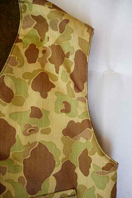 BUZZ RICKSON'S (バズリクソンズ)　リバーシブル・ミリタリーベスト　BR15161　"FROGSKIN VEST"　カモフラージュ×オリーブ