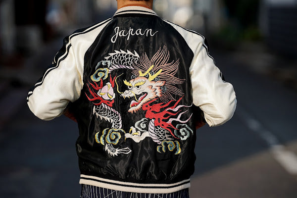 TAILOR TOYO (テーラー東洋)　リバーシブル・アセテートスカジャン　TT15682　ブラック "WHITE DRAGON" × オレンジ "EAGLE"